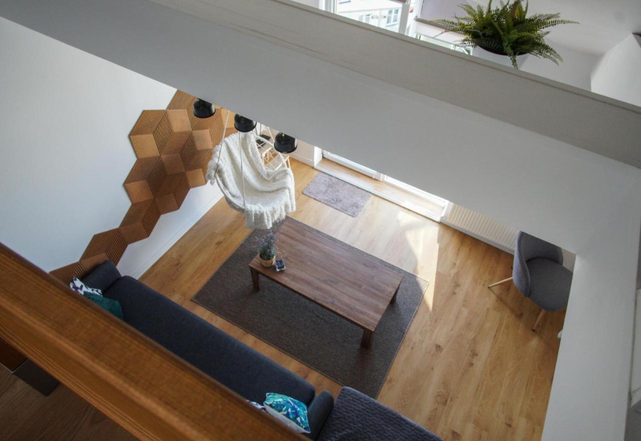 Timegoesslow Cozy Attic City Center Тыхы Экстерьер фото