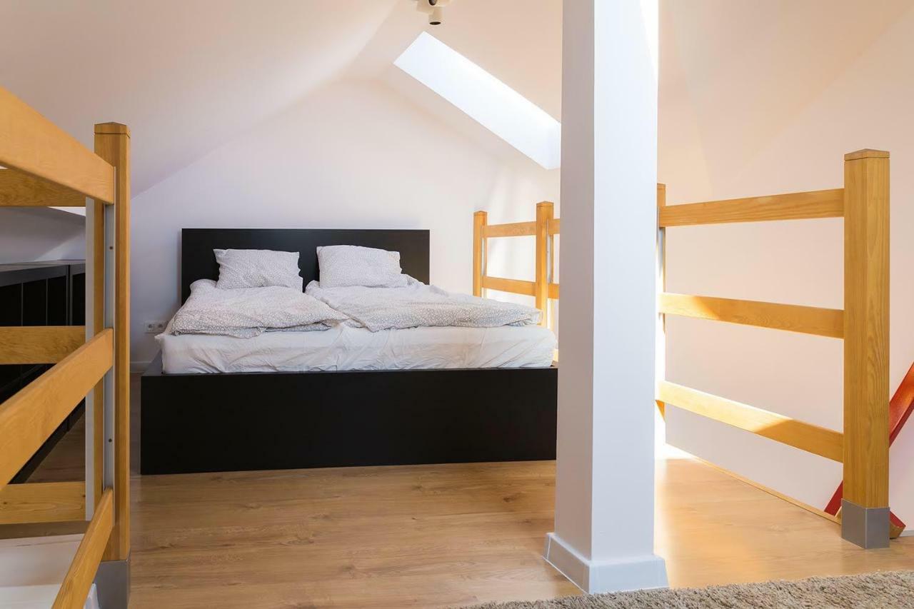 Timegoesslow Cozy Attic City Center Тыхы Экстерьер фото